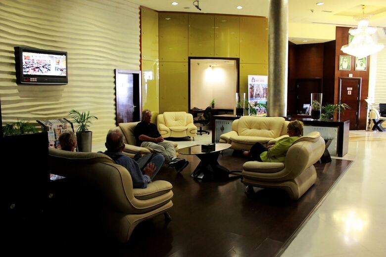 Aparthotel Tulip Creek Hotel Apartments
