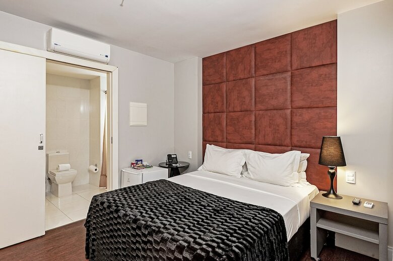 Brut By Slaviero Hot�is