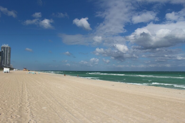 The Pavilion Residences - Beach Front