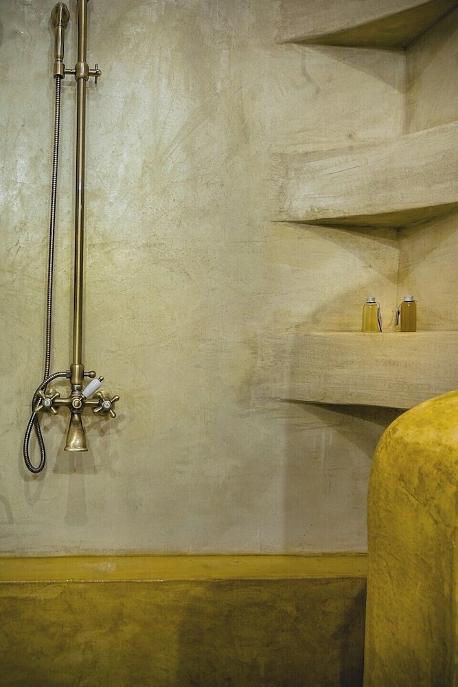 Aparthotel Montanema Handmade Village