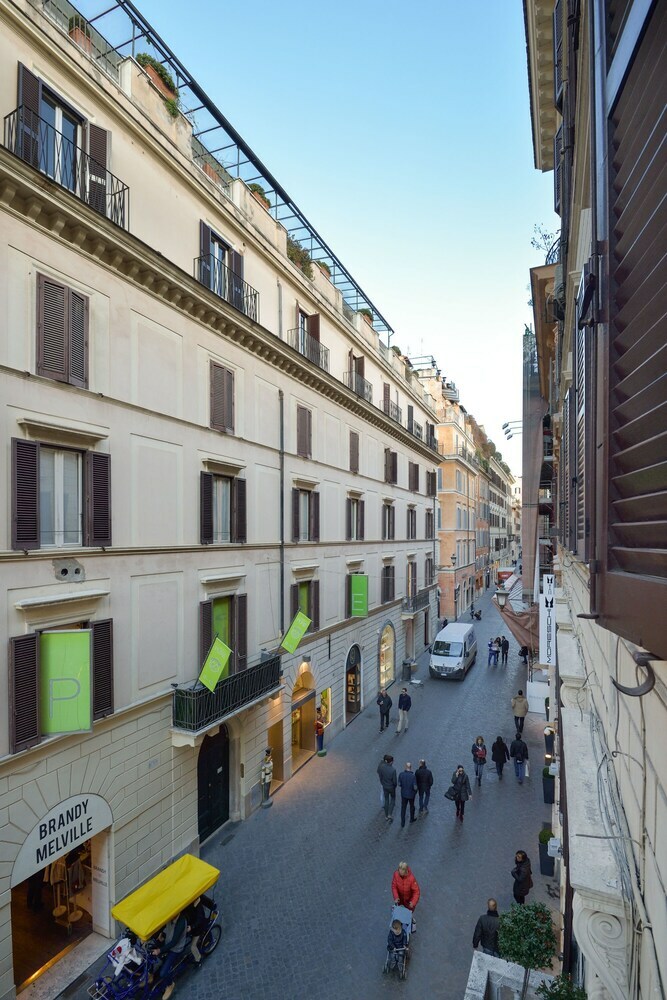 Gravina Suite Frattina