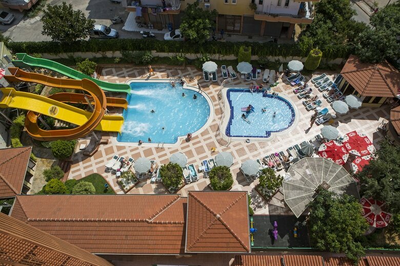 Villa Moonflower Aparts & Suites