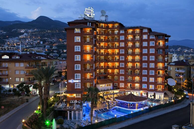 Villa Moonflower Aparts & Suites