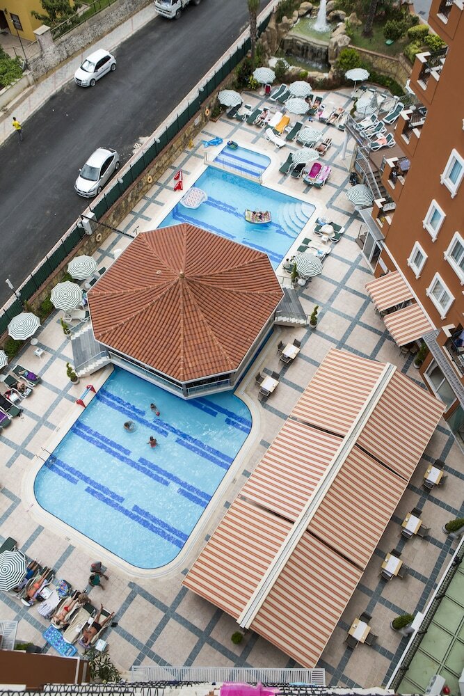 Villa Moonflower Aparts & Suites