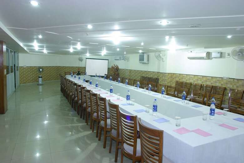 Hotel Karat 87 Inn