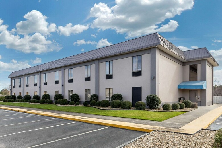 Hotel Econo Lodge At The University