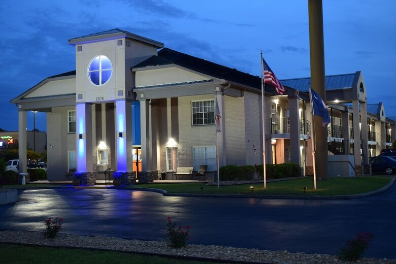 Hotel Econo Lodge At The University