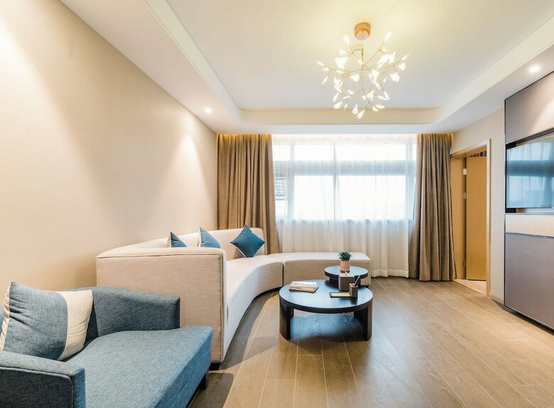 Atour Hotel Jinma Road Development Zone Dalian