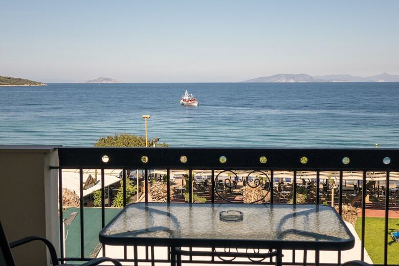 Apollon Hotel