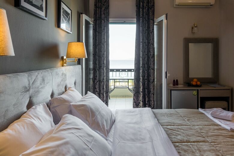 Apollon Hotel