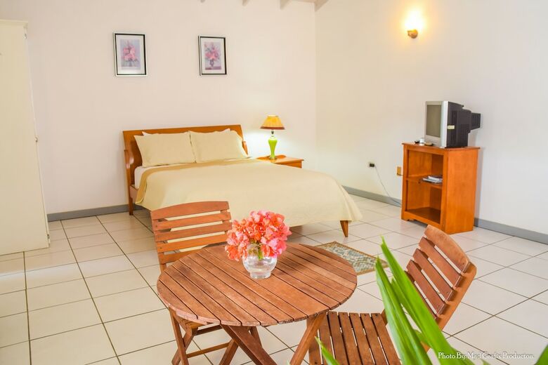 Hotel Coco Rose Guesthouse