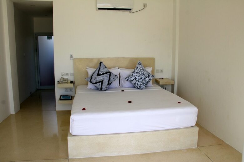 Hotel Seri Resort Gili Meno