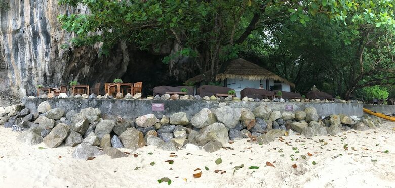 Macaque Villa And Languor Villa