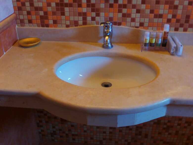 Hotel Aiora Luxury Suites