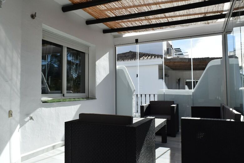 Apartamentos Y Casas Serinamar Marbella