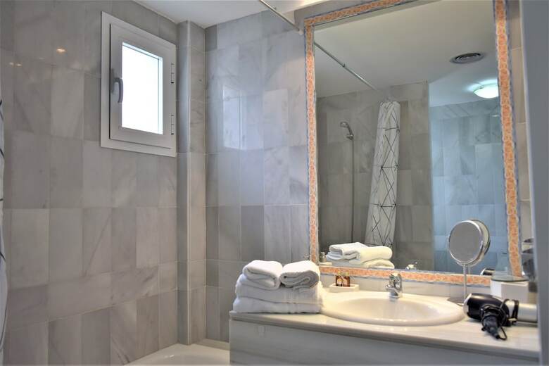 Apartamentos Y Casas Serinamar Marbella
