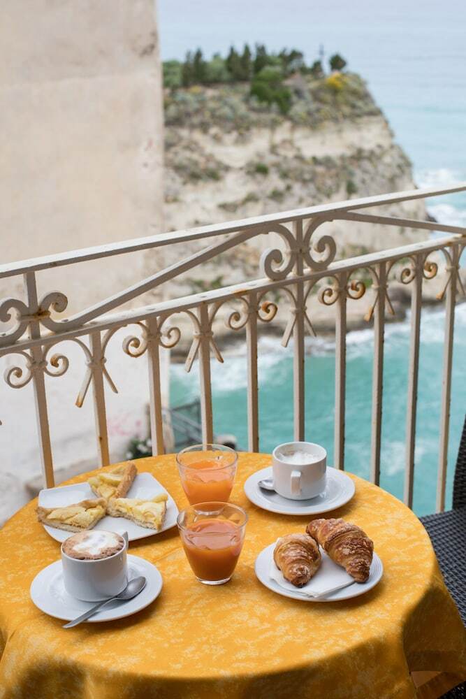 Blu Tropea Maison B&B