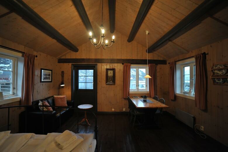 Reine Rorbuer - By Classic Norway Hotels