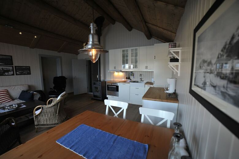 Reine Rorbuer - By Classic Norway Hotels