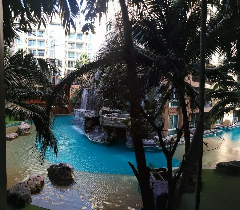 Atlantis Condo