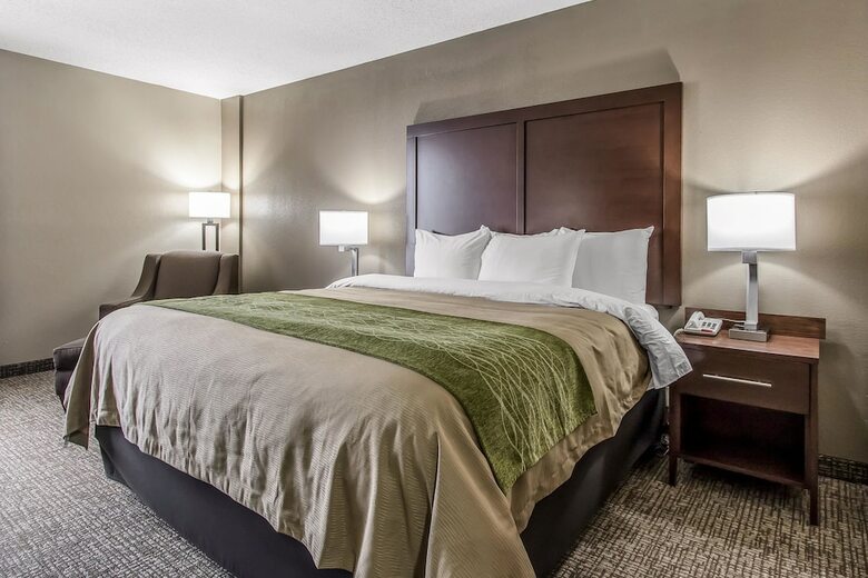 Hotel Comfort Inn