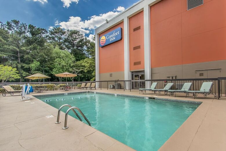 Hotel Comfort Inn