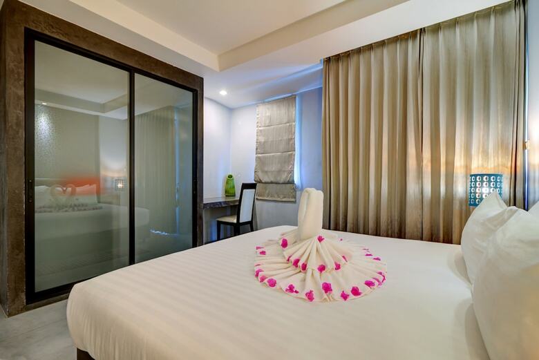 Baan Rawee Apartments