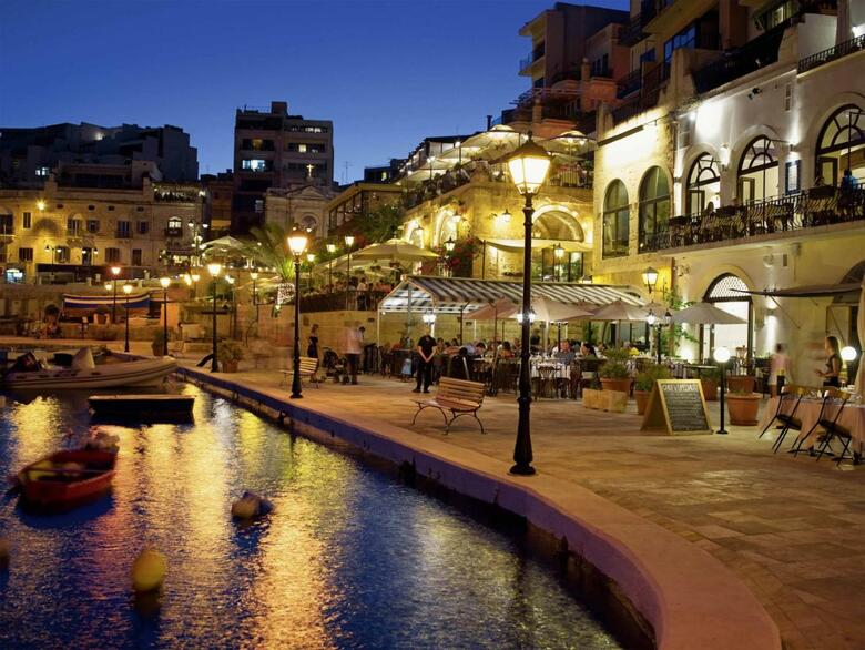 Spinola Bay Apartment