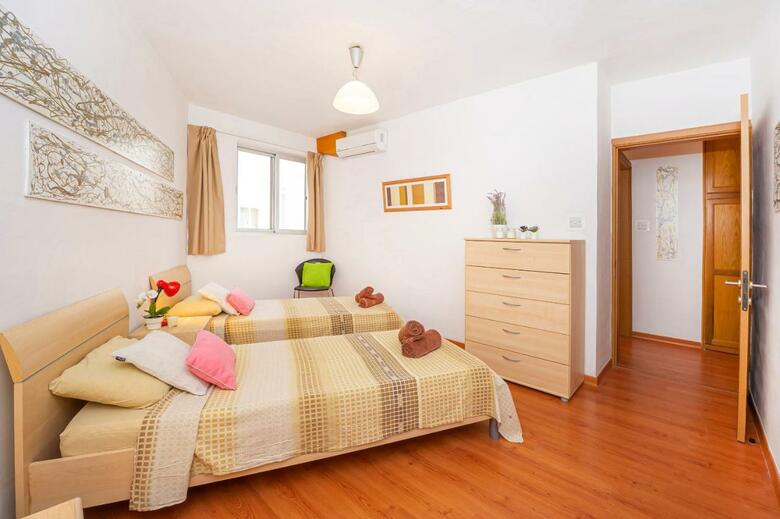 Spinola Bay Apartment