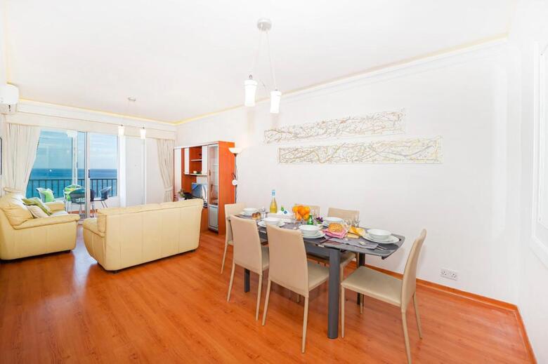 Spinola Bay Apartment