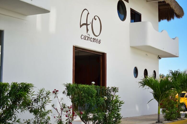 Hotel Kalma 40 Ca�ones