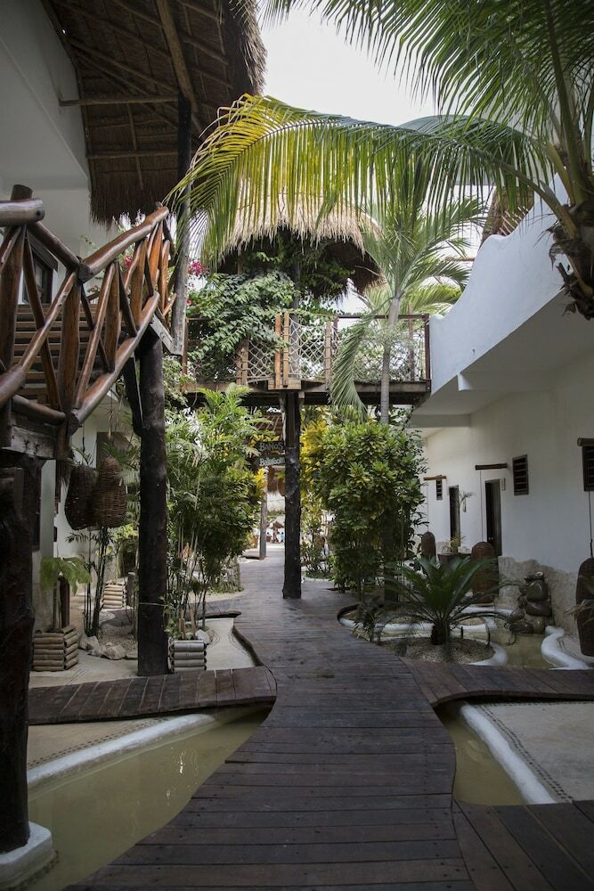 Hotel Kalma 40 Ca�ones
