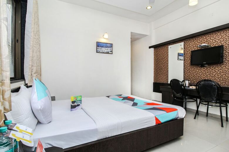 Hotel Fabexpress Sai Grand Castle Inn