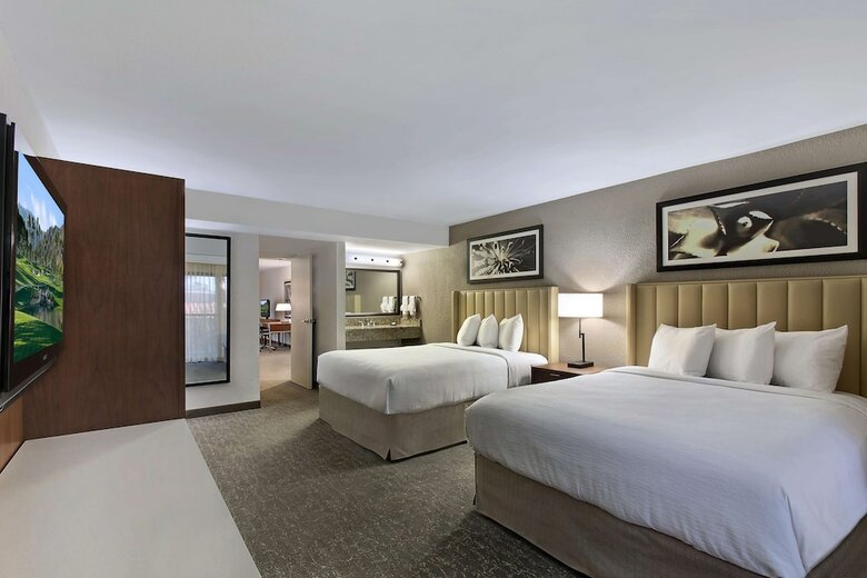 Hotel Embassy Suites By Hilton Palm Desert