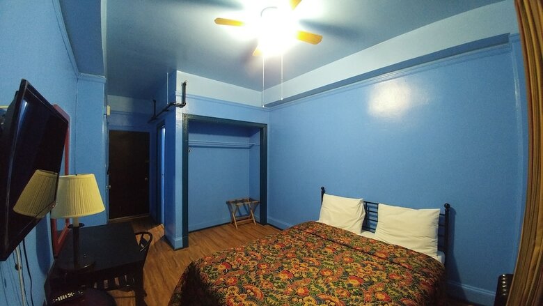 Taylor Hotel
