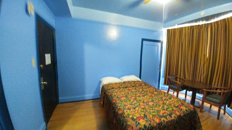 Taylor Hotel
