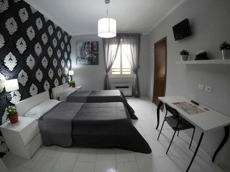 Hostal Palladini Hostel Rome