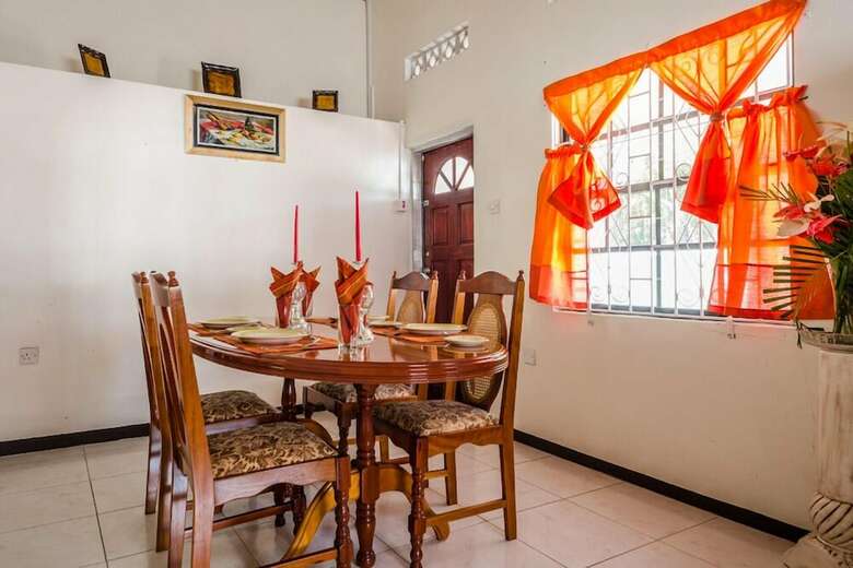 Hotel Eco Bay Guesthouse