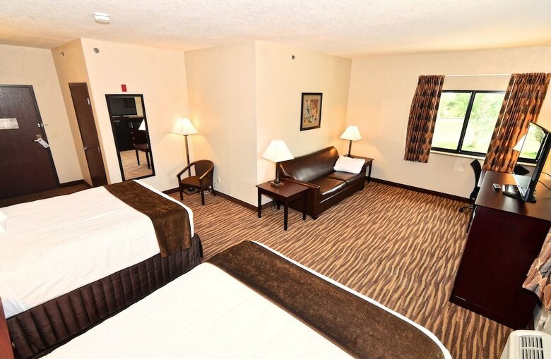 Hotel Cobblestone Inn & Suites - Clarion