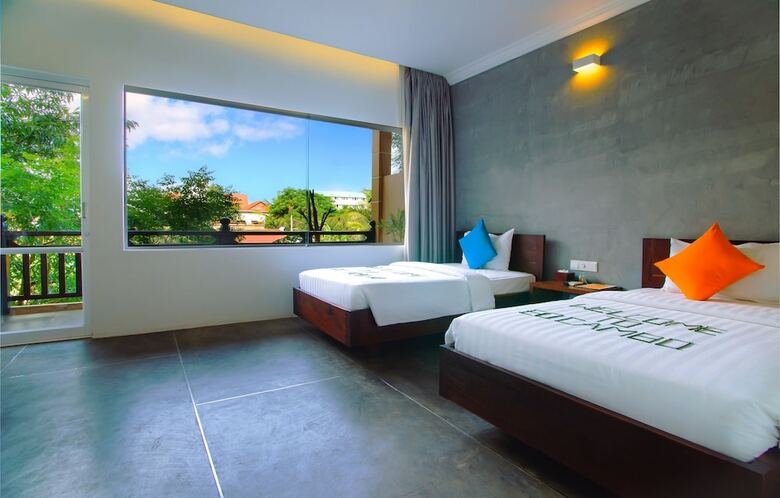 Hotel Eocambo Village