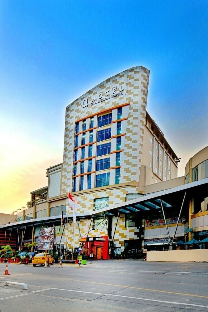 Grand Dafam Q Hotel Banjarbaru, Dhm Syariah
