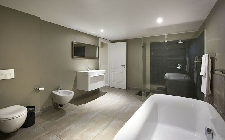 Dynasty Forest Sandown Hotel & Conference Centre