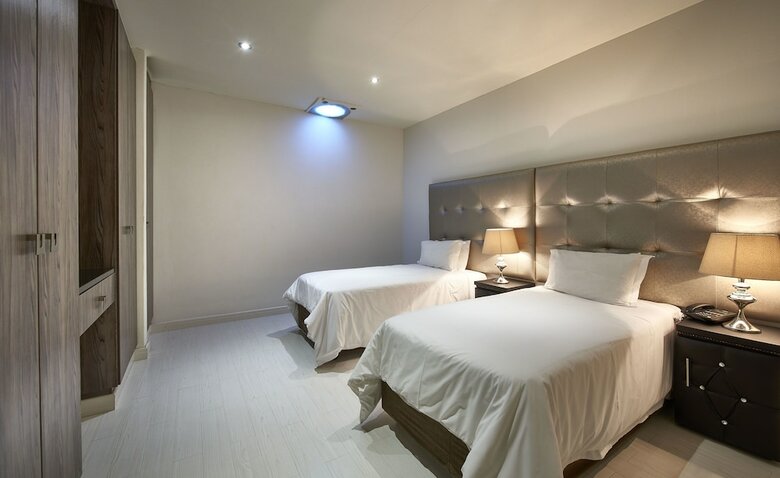 Dynasty Forest Sandown Hotel & Conference Centre