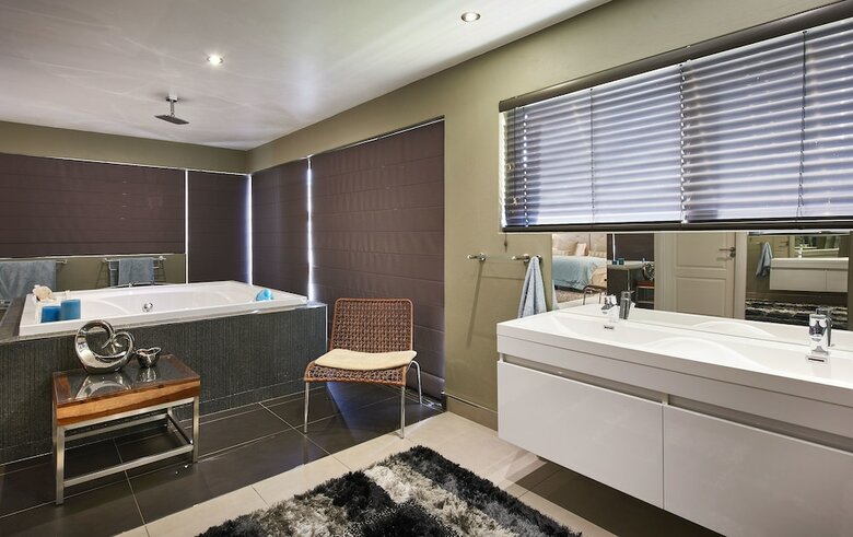 Dynasty Forest Sandown Hotel & Conference Centre