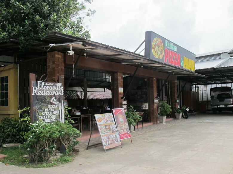 Hotel Floraville Phuket Resort