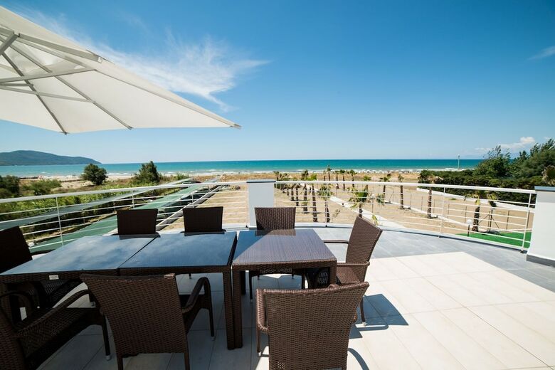 Hotel Medea Beach Resort