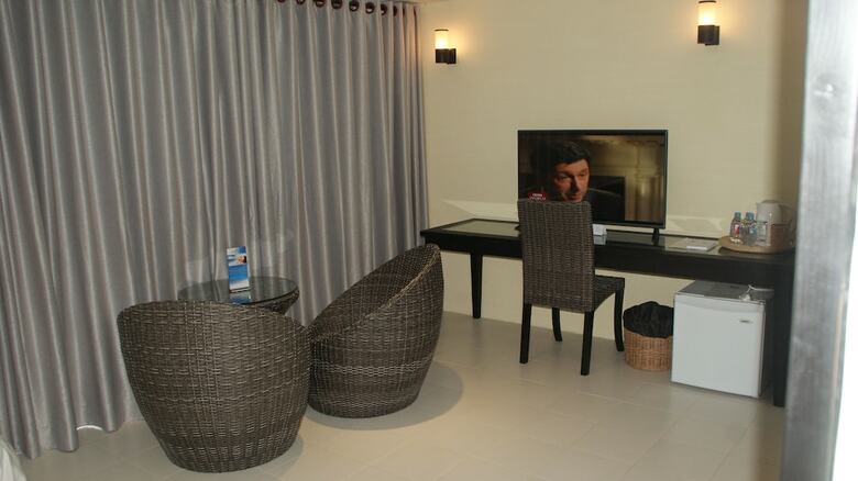 Mary Beach Hotel And Resort