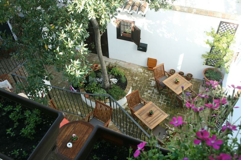Pension Posada De Quijada