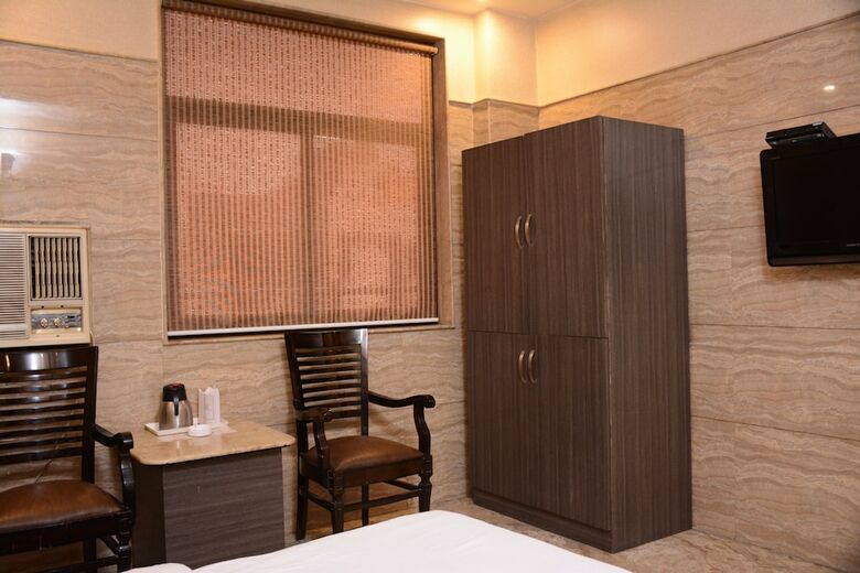 Hotel Maan K