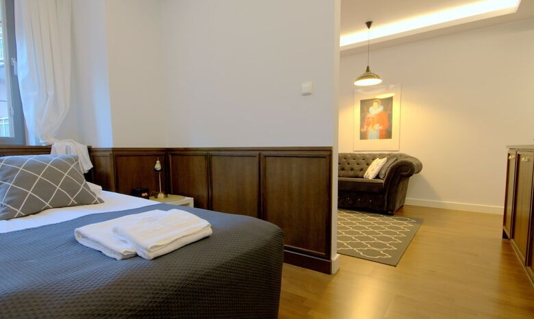 Irs Royal Apartments - Irs Old Town